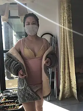 Snapshot of chengcheng12 chatting on 01-13-26, 05:57 chengcheng12 online show from 01-13-26, 05:57