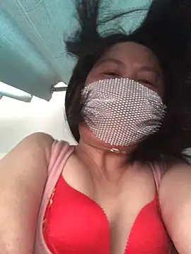 Snapshot of chengcheng12 chatting on 03-02-26, 07:15 chengcheng12 online show from 03-02-26, 07:15