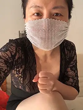 Snapshot of chengcheng12 chatting on 03-13-26, 01:45 chengcheng12 online show from 03-13-26, 01:45