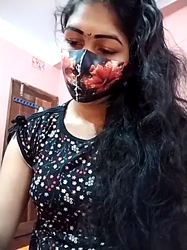 Snapshot of Prionti- chatting on 10-13-25, 03:17 Prionti- online show from 10-13-25, 03:17