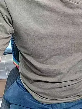 Snapshot of 25monster chatting on 02-18-26, 07:59 25monster online show from 02-18-26, 07:59