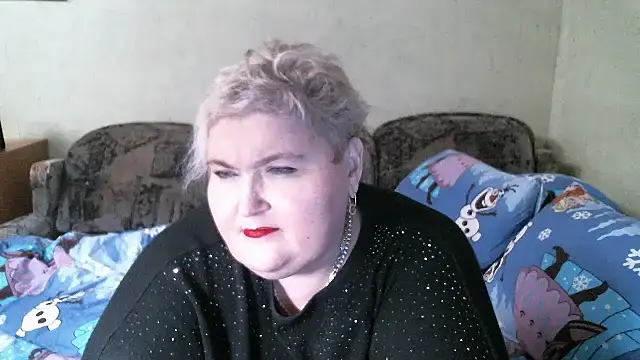 Snapshot of Lana555 chatting on 02-17-25, 07:31 Lana555 online show from 02-17-25, 07:31