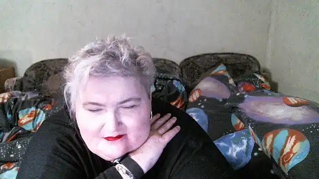Snapshot of Lana555 chatting on 02-19-25, 07:27 Lana555 online show from 02-19-25, 07:27