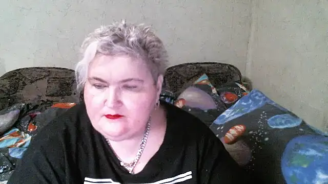 Snapshot of Lana555 chatting on 02-19-25, 10:31 Lana555 online show from 02-19-25, 10:31
