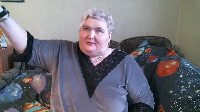 Snapshot of Lana555 chatting on 02-20-25, 02:35 Lana555 online show from 02-20-25, 02:35