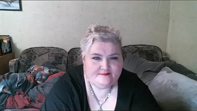 Snapshot of Lana555 chatting on 03-06-25, 10:15 Lana555 online show from 03-06-25, 10:15