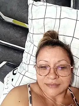 Snapshot of Asuna_yuuky chatting on 09-15-25, 11:32 Asuna yuuky online show from 09-15-25, 11:32