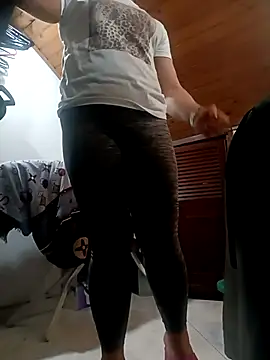 Snapshot of Asuna_yuuky chatting on 02-11-26, 08:36 Asuna yuuky online show from 02-11-26, 08:36