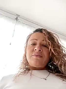 Snapshot of Asuna_yuuky chatting on 02-15-26, 05:31 Asuna yuuky online show from 02-15-26, 05:31