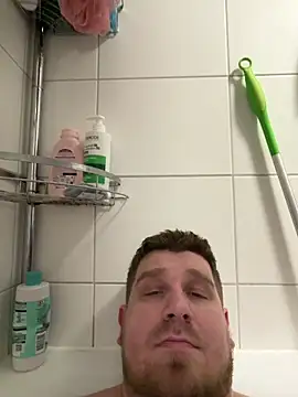 Snapshot of parcro35 chatting on 03-06-26, 07:10 parcro35 online show from 03-06-26, 07:10