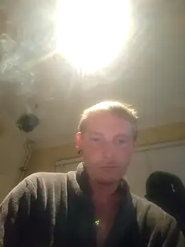 Snapshot of piercingpik chatting on 04-30-26, 08:57 piercingpik online show from 04-30-26, 08:57