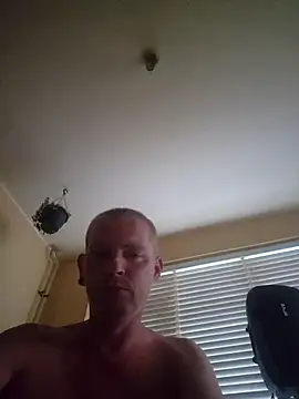 piercingpik online show from 06-23-26, 07:56