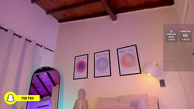 Snapshot of AriaMuse chatting on 12-03-25, 07:56 AriaMuse online show from 12-03-25, 07:56