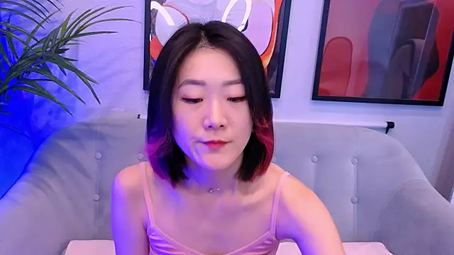Snapshot of AikoYamada chatting on 09-12-25, 06:24 AikoYamada online show from 09-12-25, 06:24