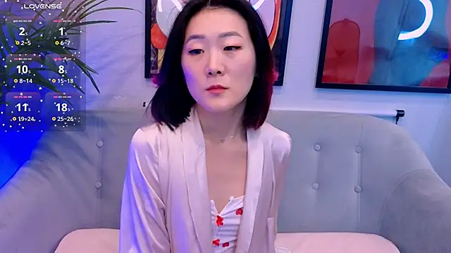 Snapshot of AikoYamada chatting on 09-27-25, 06:07 AikoYamada online show from 09-27-25, 06:07