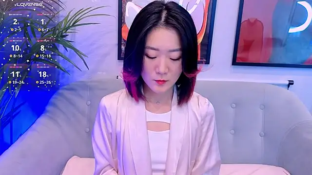 Snapshot of AikoYamada chatting on 09-28-25, 07:03 AikoYamada online show from 09-28-25, 07:03