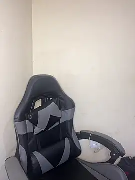 Vliacoooper2 online show from 04-26-26, 11:30