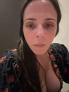 Snapshot of Lady_LauraRose chatting on 03-02-26, 02:25 Lady LauraRose online show from 03-02-26, 02:25