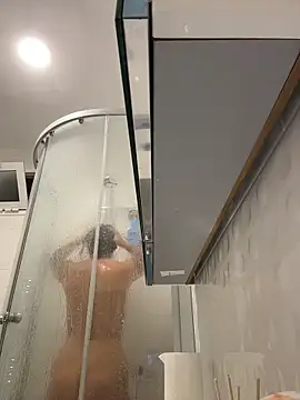 Snapshot of Ofcourseoneday chatting on 11-20-25, 08:47 Ofcourseoneday online show from 11-20-25, 08:47