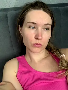 Snapshot of Jugira chatting on 09-20-25, 02:29 Jugira online show from 09-20-25, 02:29