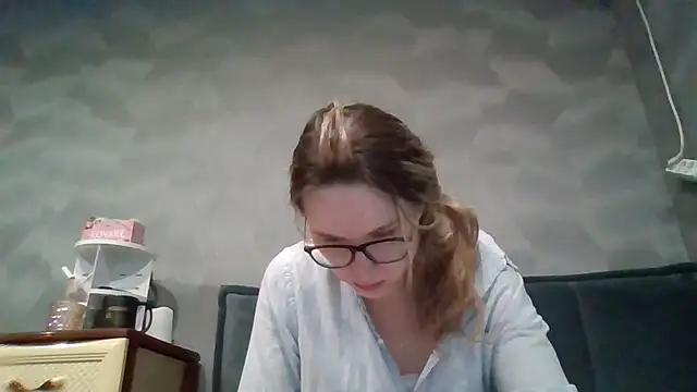 Snapshot of Jugira chatting on 10-26-25, 10:25 Jugira online show from 10-26-25, 10:25