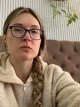 Snapshot of Jugira chatting on 02-17-26, 01:51 Jugira online show from 02-17-26, 01:51