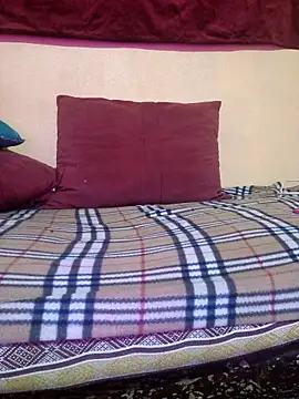 Snapshot of lona_sexi chatting on 10-14-25, 07:09 lona sexi online show from 10-14-25, 07:09