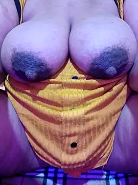 Snapshot of lona_sexi chatting on 02-07-26, 07:01 lona sexi online show from 02-07-26, 07:01