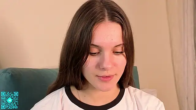 chloemilka online show from 09-29-25, 05:51