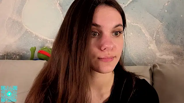 chloemilka online show from 04-27-26, 05:33