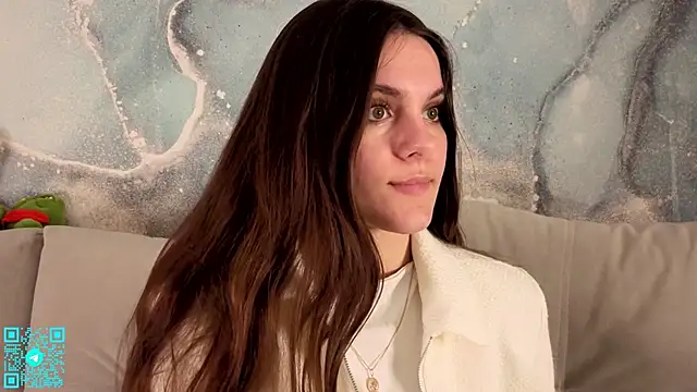 chloemilka online show from 04-28-26, 06:24