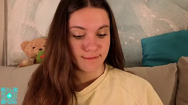chloemilka online show from 07-20-26, 05:37
