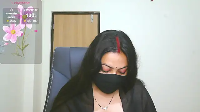 SassyWildCouple online show from 01-11-26, 06:35