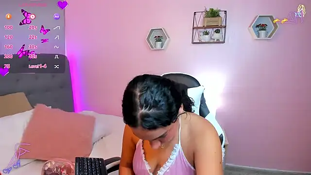 Snapshot of salome_rojas_ chatting on 07-08-26, 02:10 salome rojas online show from 07-08-26, 02:10