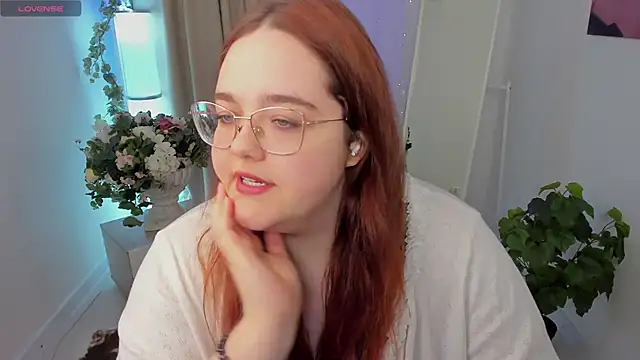 Neko Moor online show from 10-02-25, 09:22