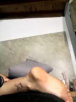 Snapshot of Teffy_chell chatting on 03-12-26, 02:56 Teffy chell online show from 03-12-26, 02:56