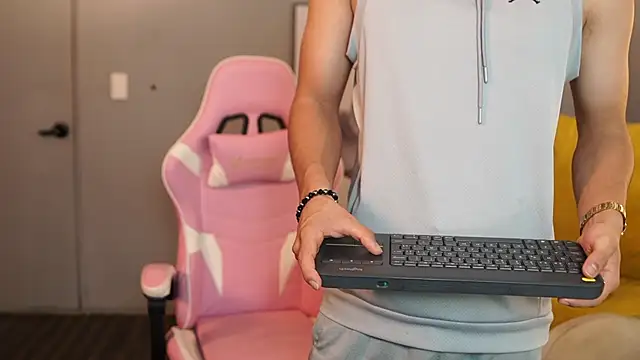 Ethan occonor online show from 10-14-25, 11:22