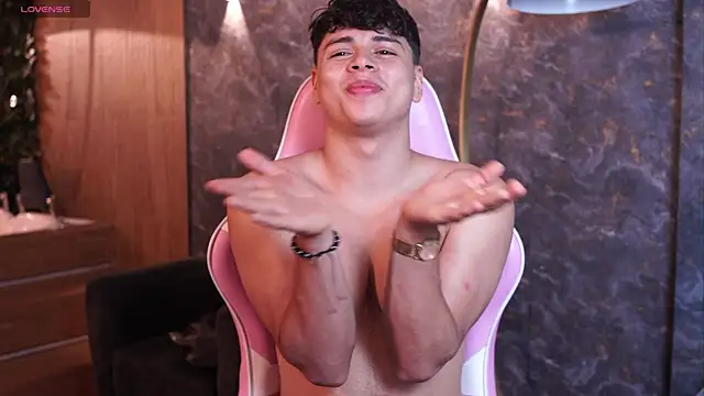 Ethan occonor online show from 11-23-25, 02:11