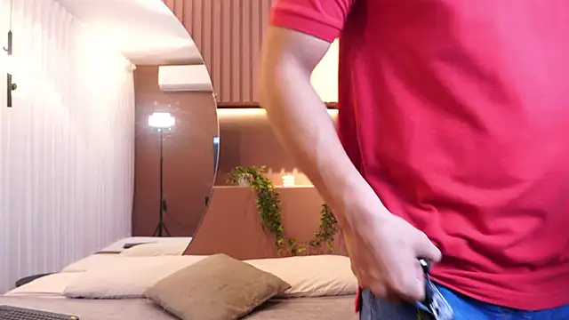 Ethan occonor online show from 04-15-26, 12:56