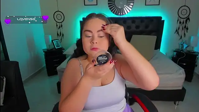 LolaVillalobos online show from 09-16-25, 11:00