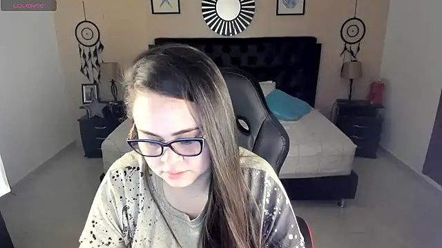 LolaVillalobos online show from 06-13-26, 12:25
