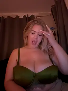 KaylaTrudi online show from 09-21-25, 07:59