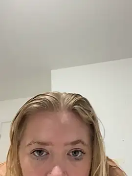 KaylaTrudi online show from 11-06-25, 09:26