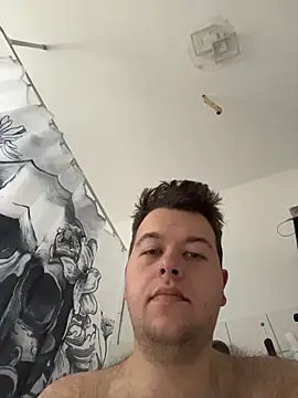 Snapshot of Lars2306 chatting on 02-08-26, 01:58 Lars2306 online show from 02-08-26, 01:58