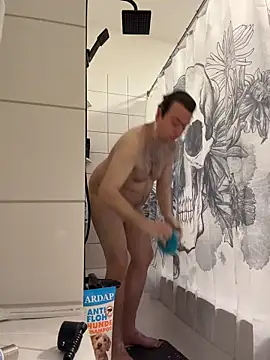 Snapshot of Lars2306 chatting on 03-30-26, 03:07 Lars2306 online show from 03-30-26, 03:07