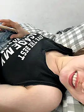 PhuongNhi21 online show from 10-29-25, 01:35