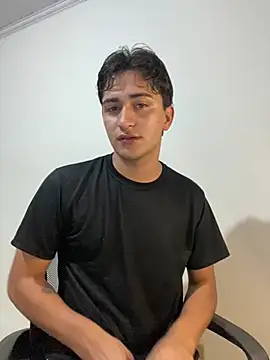 Tavinho067 online show from 04-26-26, 12:30