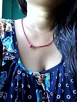 Desi couple305 online show from 09-24-25, 02:37
