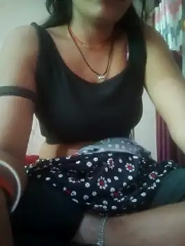 Desi couple305 online show from 11-06-25, 04:13