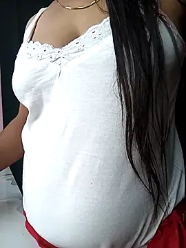 Desi couple305 online show from 11-14-25, 10:25